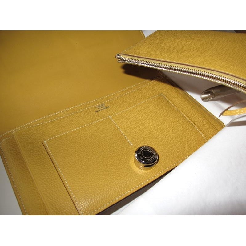 Hermes 2008 Curry Dogon Wallet GM