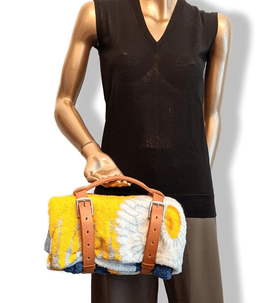 Hermes 2009 Natural Cow/ Palladium Rond BEACH TOWEL CARRIER, Rare, BNIB!