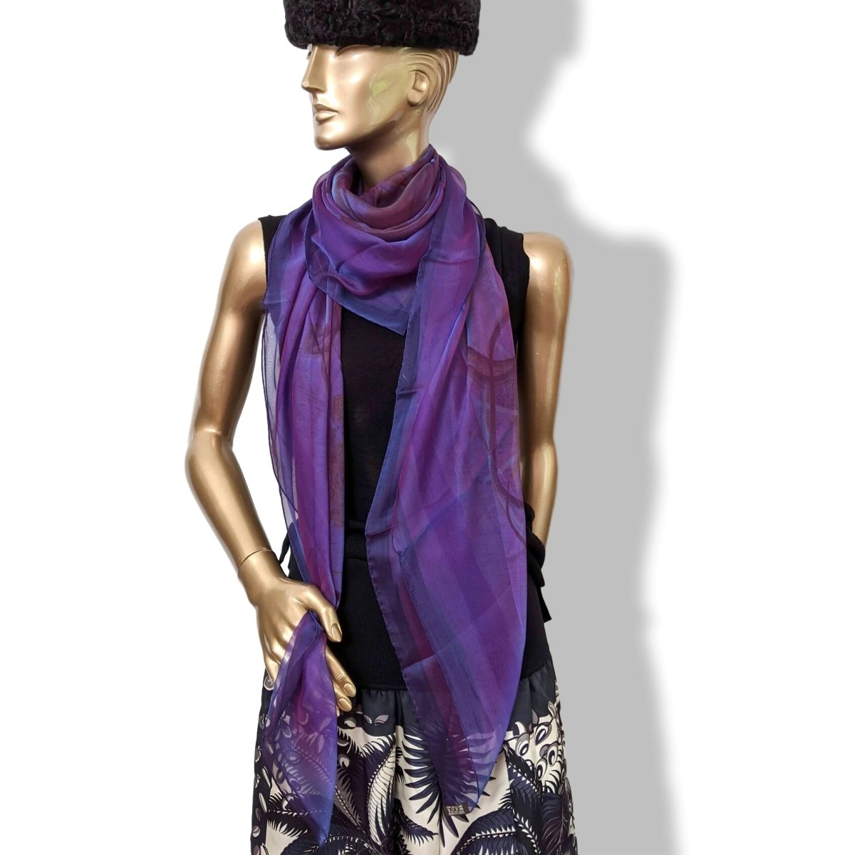 Hermes 2009 Purple/Blue NEW SPRINGS by Dimitri Rybaltchenko Changeante Mousseline 140, New!