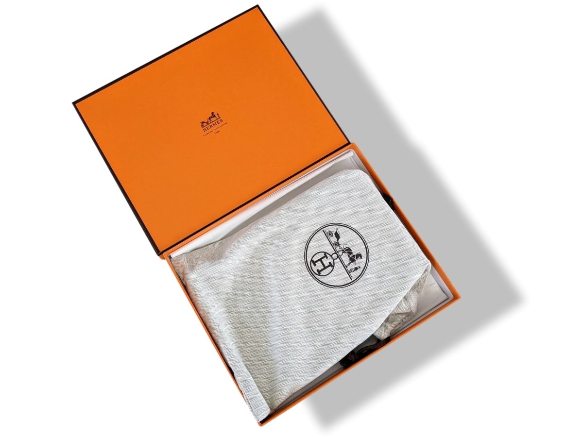Hermes 2010 Canvas with Barenia QUADRIGE Azap Zip Wallet GM, Rare! - poupishop