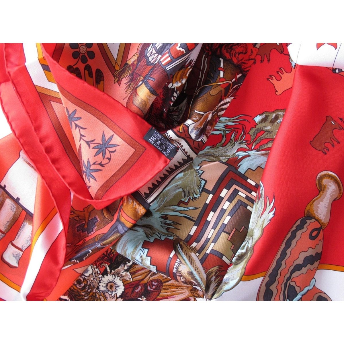 Hermes 2010 cw06 Rouge, Corail Kachinas Summer Silk Shawl 140, New! - poupishop