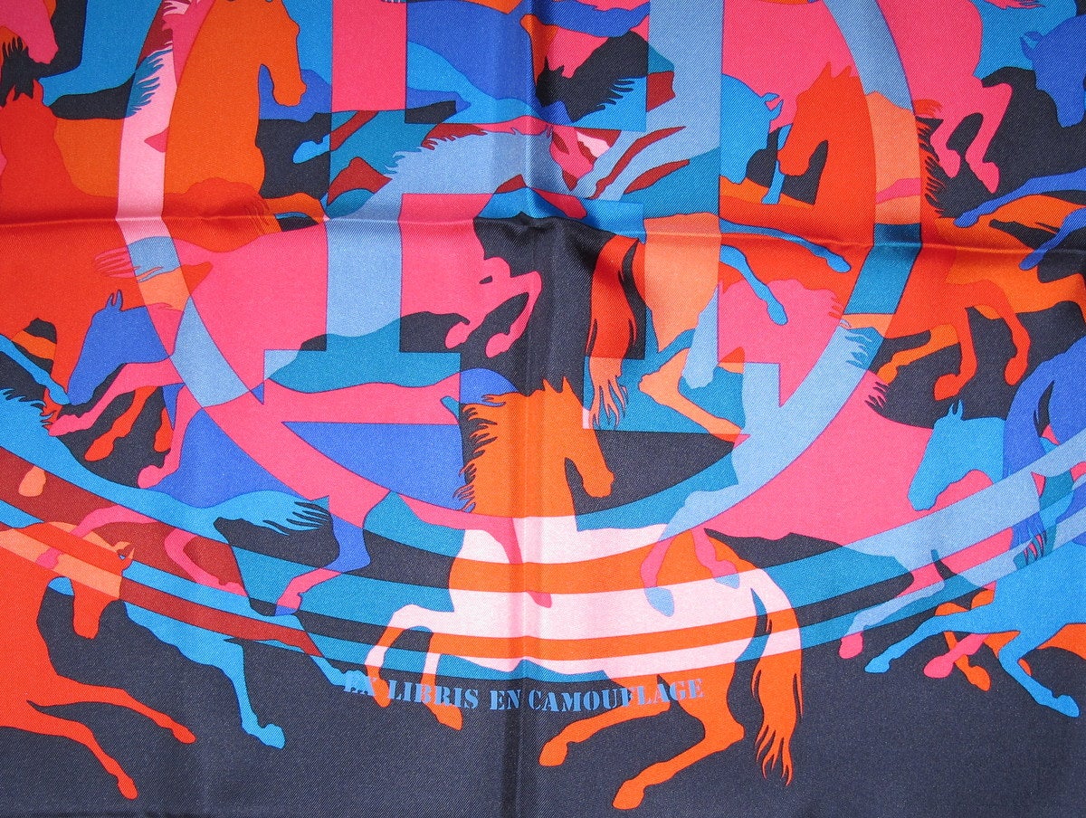 Hermes 2010 Navy Blue Red Pink Ex Libris en Camouflage by Benoit Pierre Emery Twill 90cm, New! - poupishop