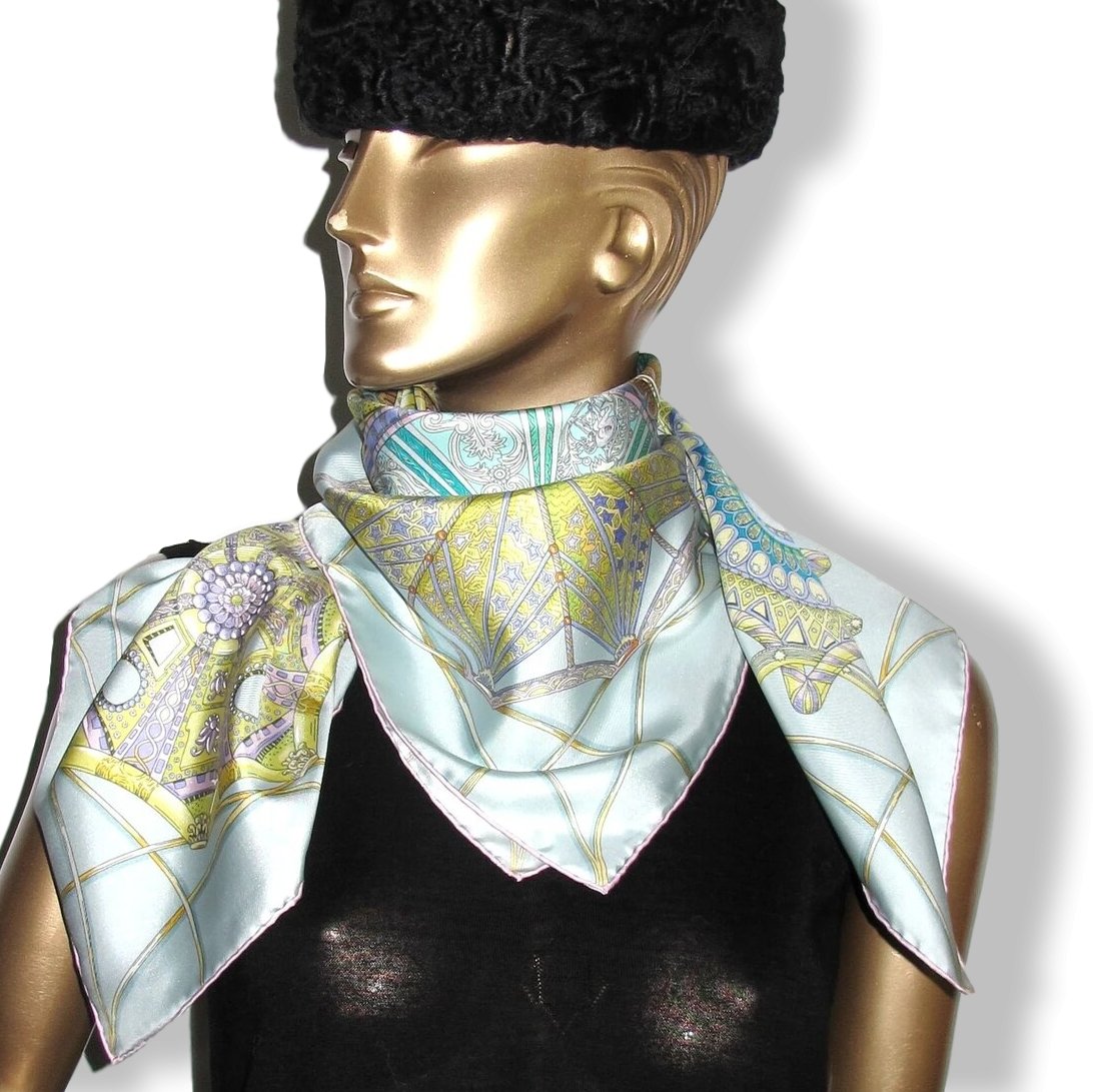 Hermes 2010 Pale Green/Lilac./Aqua SPECIAL ISSUE for INVESCO LES DOMES CELESTES Twill 90cm, NIB! - poupishop