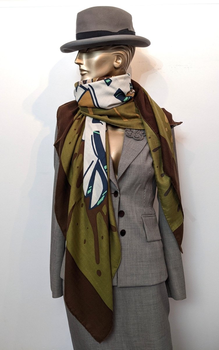 Hermes 2010s Kaki/Blanc GRAFF by Cyri Konga Phan Cashmere Shawl 140, New! - poupishop