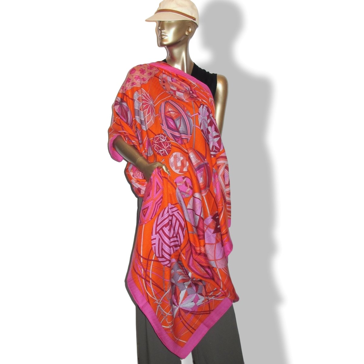 Hermes 2011 Rose Vif/Orange/Prune L' ART DU TEMARI by Nathalie Vialars Cashmere Shawl 140, NWTIB!