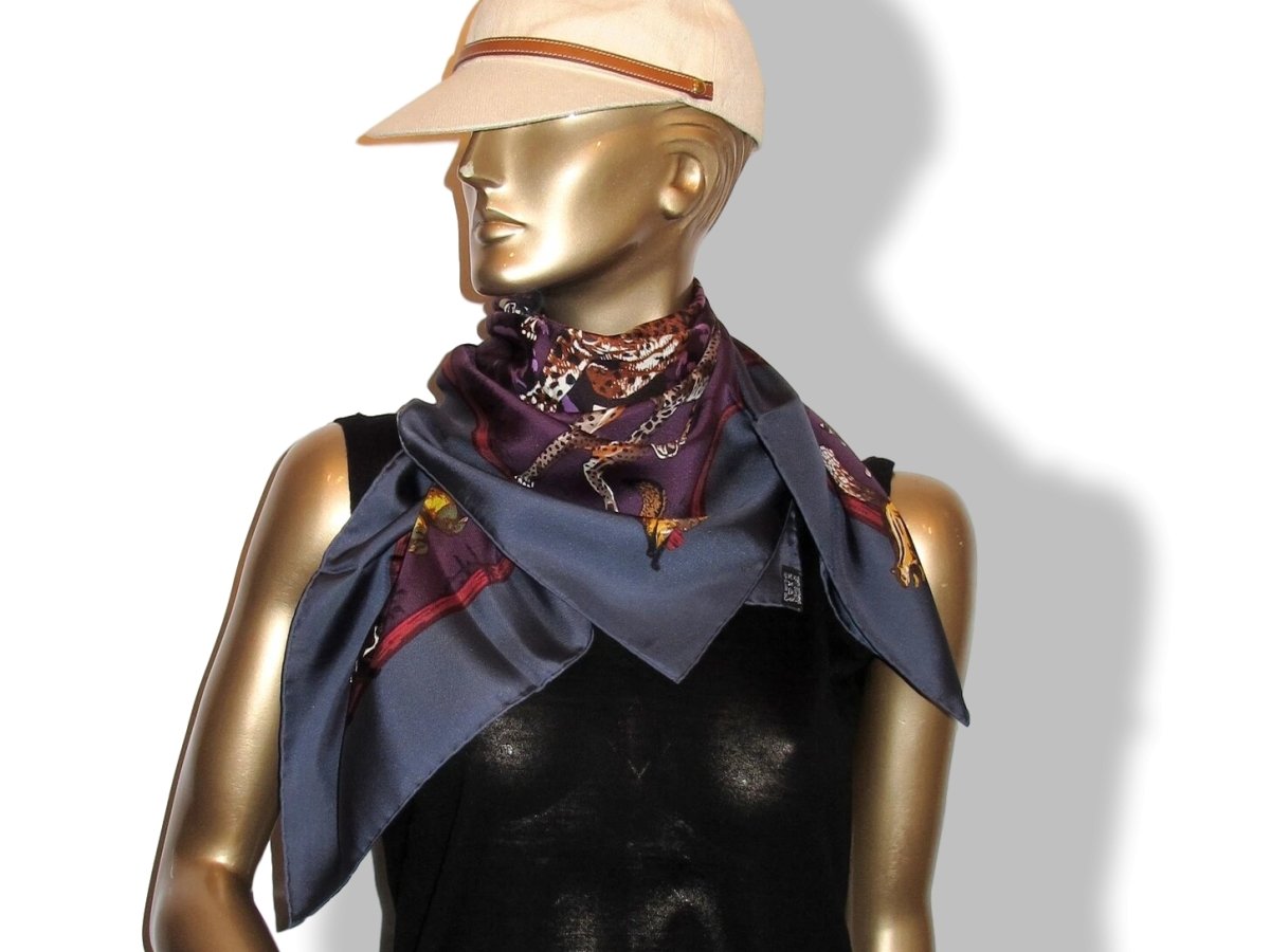 Hermes 2012 Bleu-Gris/Violet TENDRESSE FELINE by Robert Dallet Blanc Matt Overprint Twill 90, New!