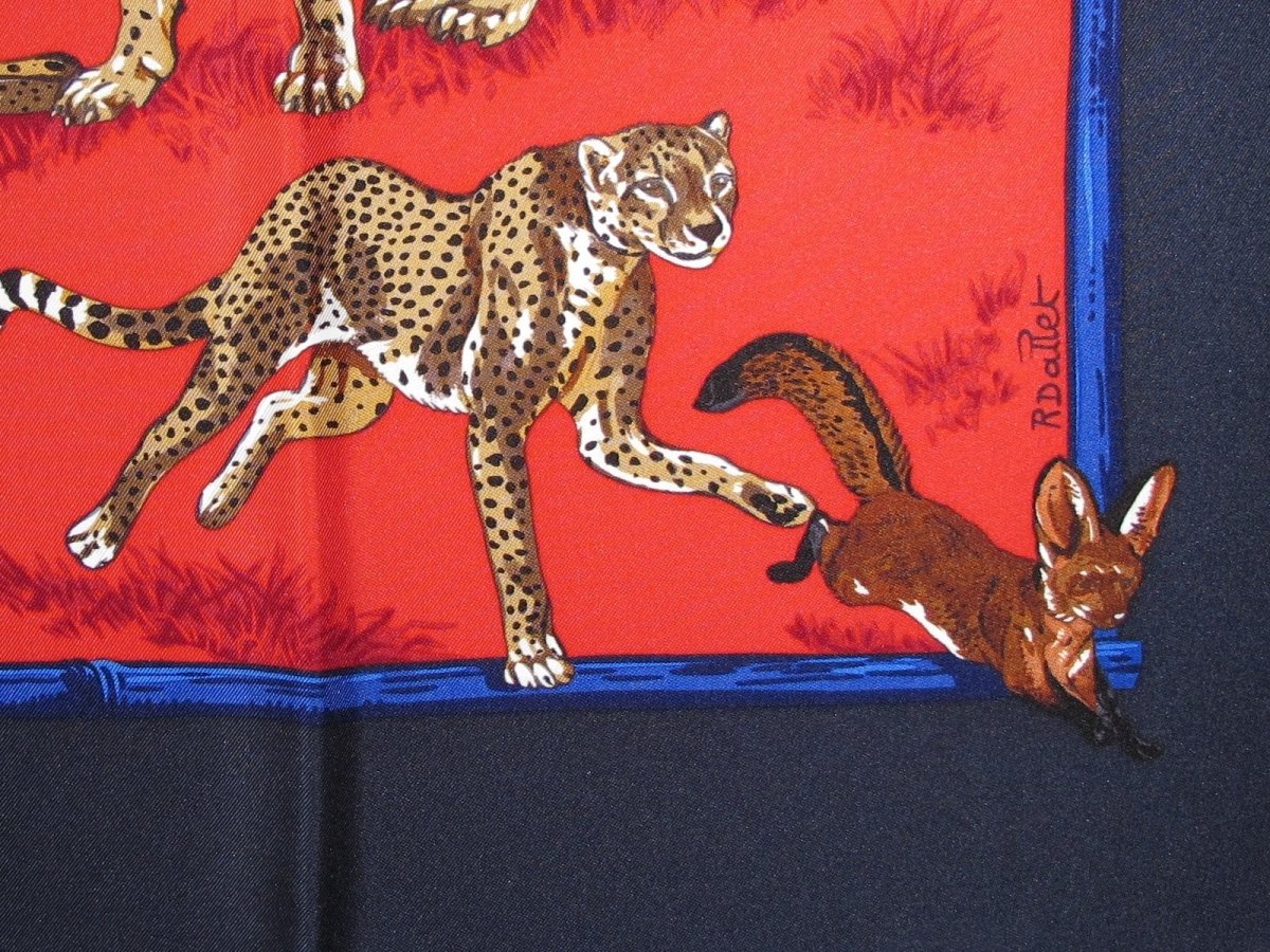 Hermes Tendresse Feline by Robert Dallet Blanc Matt Overprint Twill 90