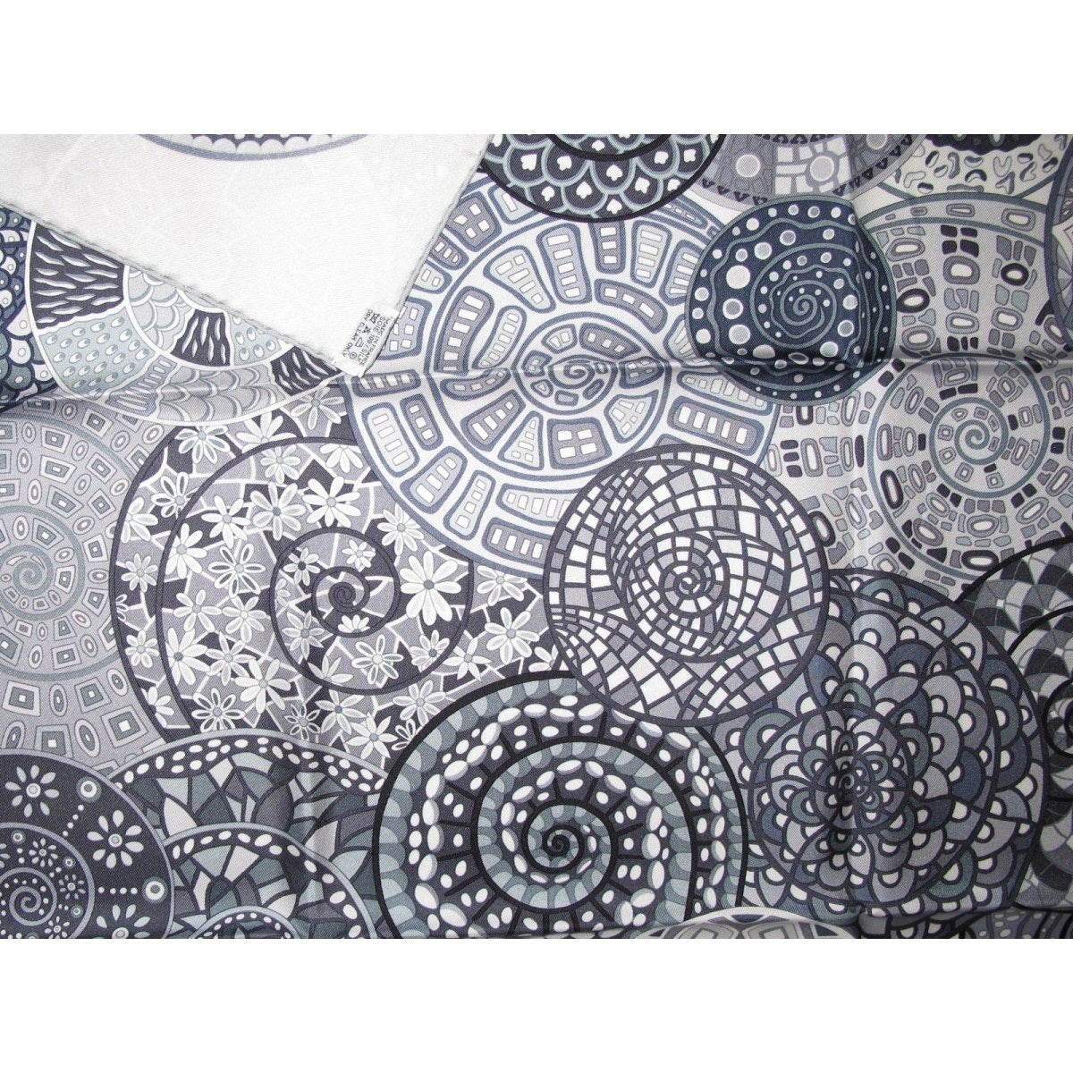 Hermes Reves D'Escargots by Christine Henry Twill 90