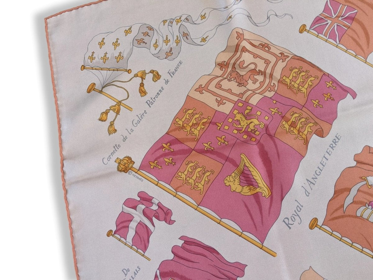 Hermes 2012 Lilas/Orange PAVOIS by Ledoux Dip Dye Surteint Silk Carre 90, Lovely Palette not FlashyNew!
