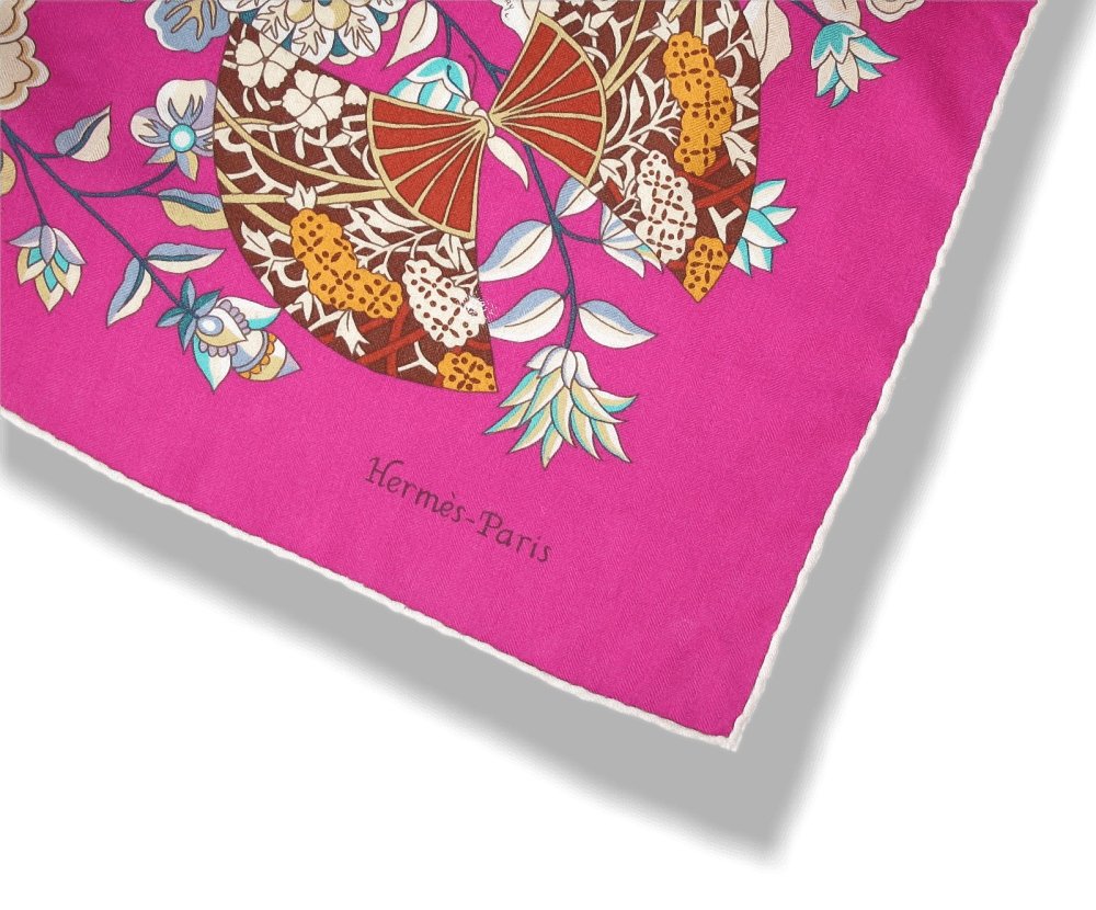 Hermes 2013 Fuchsia White Fleurs et Papillons de Tissus Cashmere Shawl 140 - poupishop