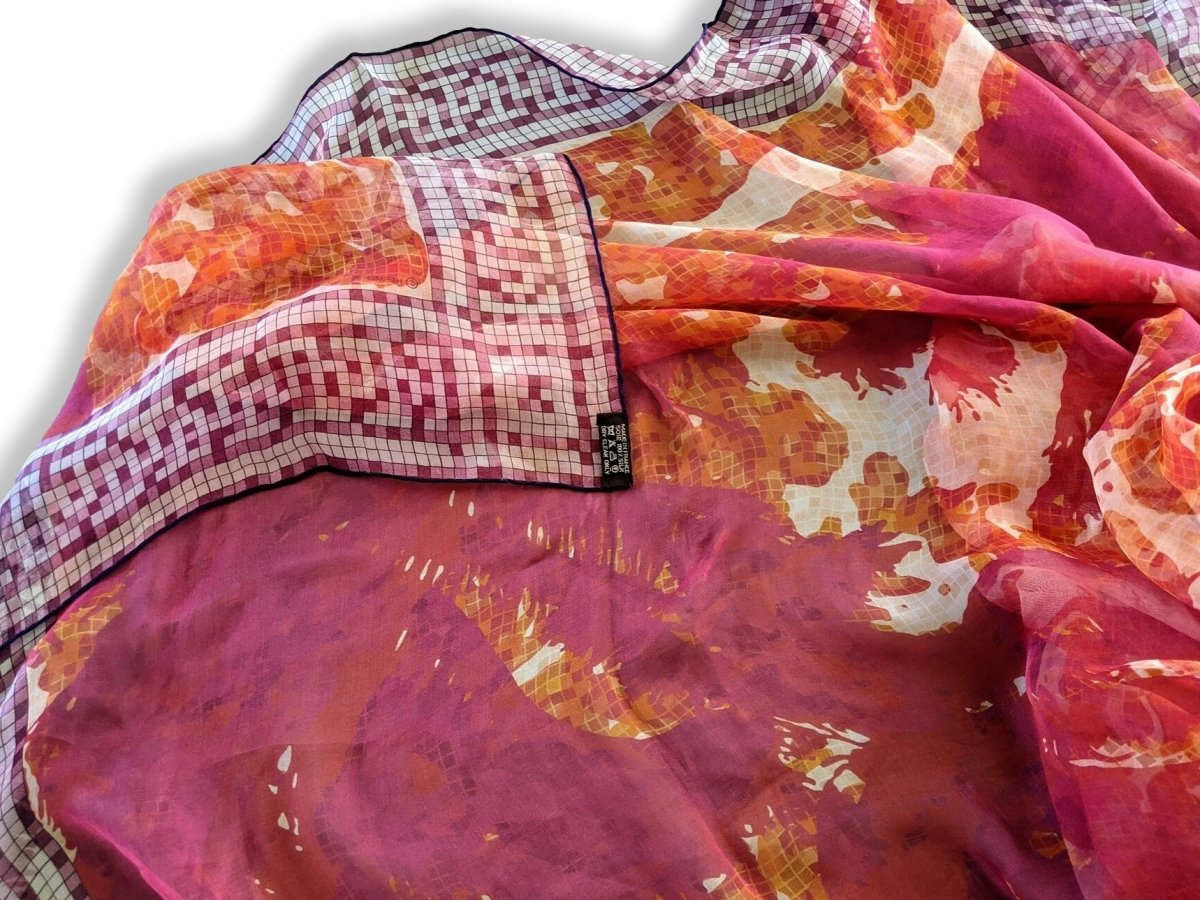 Hermes 2013 Rouge Limited Issue BEVERLY HILLS by Benoit Pierre Emery Mousseline Shawl 140, RARE, NIB! - poupishop
