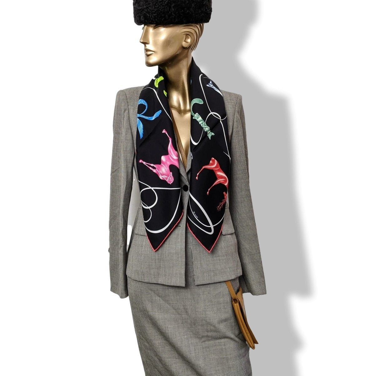 Hermes 2014 Noir/Blanc/Rouge FAUNE LETTREE by Florence Manlik Twill 90
