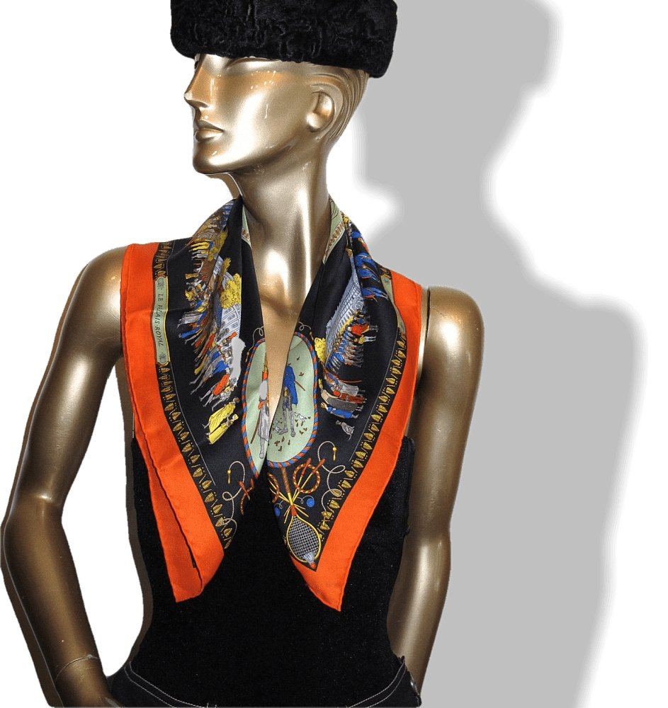 Hermes Promenade de Paris by Ledoux Vintage Silk 70