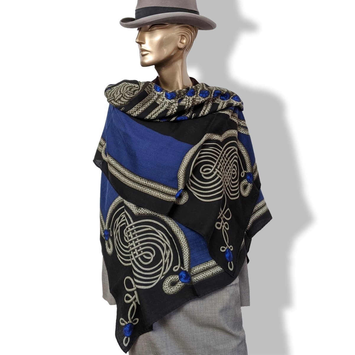 Hermes 2015 Noir/Bleu Brandebourg by Caty Latham Cashmere Shawl 140, New with Flaw!