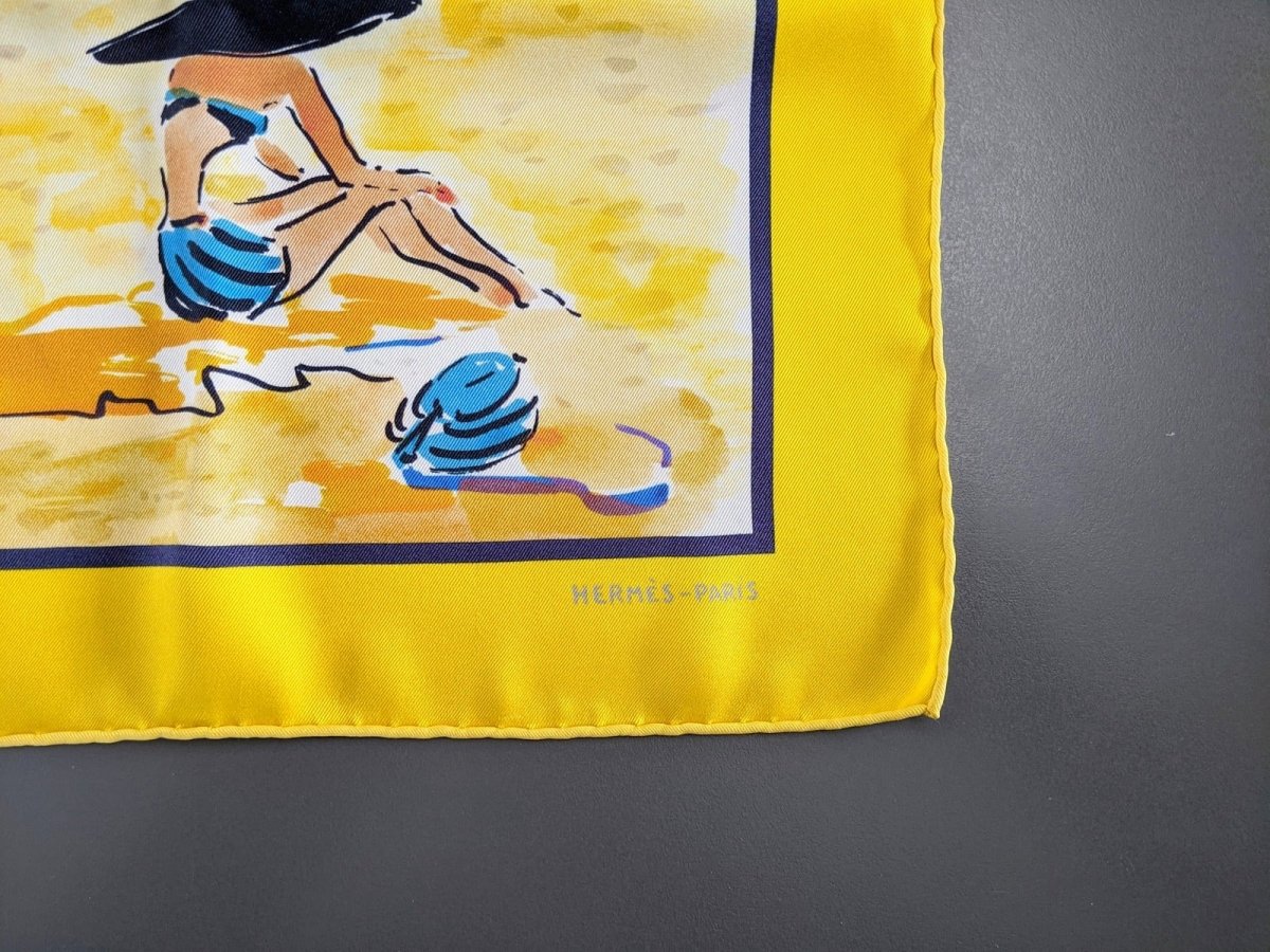 Hermes 2016 Jaune BAIN DE MER by Jean-Louis Clerc Vintage Silk 70 cm - poupishop