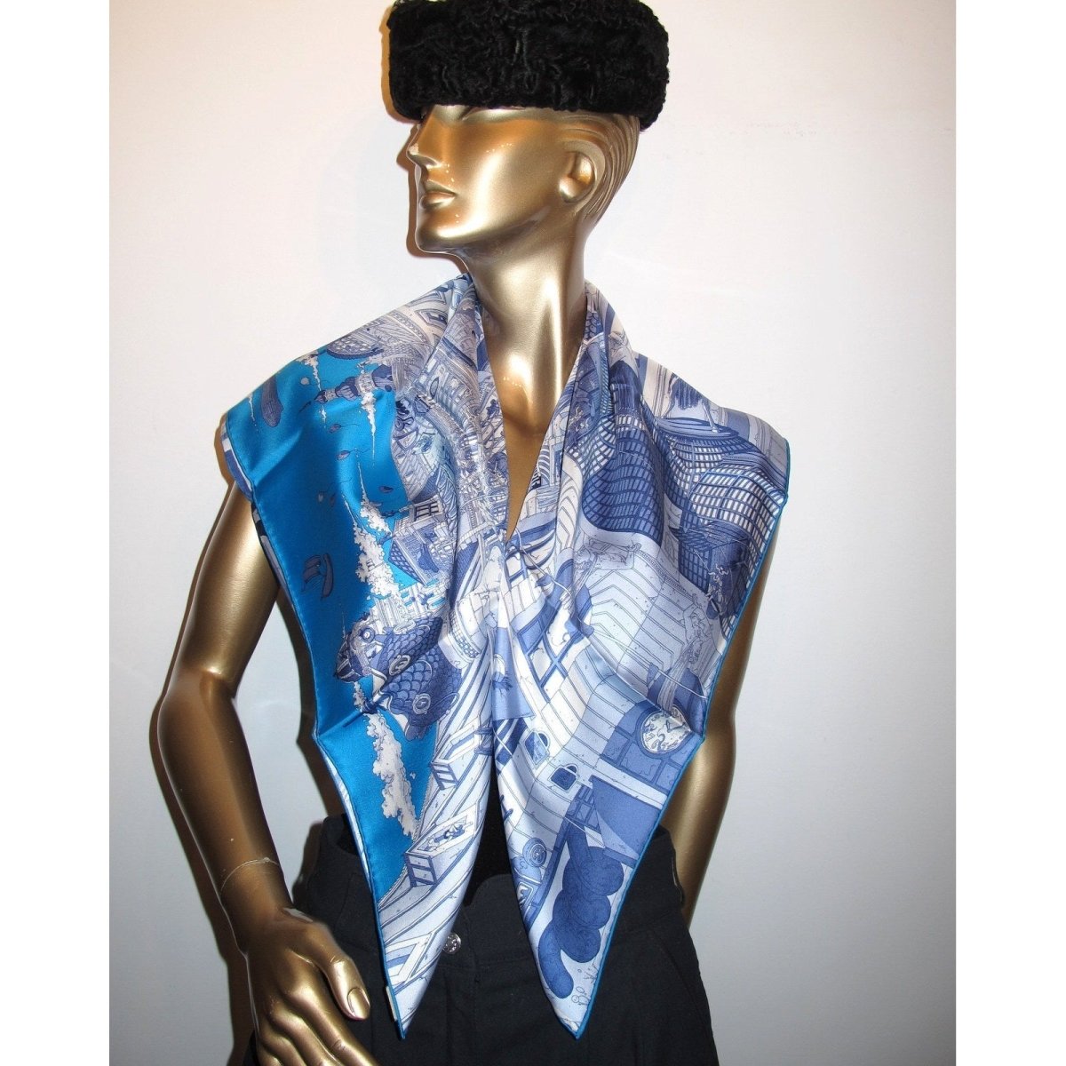 Hermes 2017 Cw15 Blue & White Grand Prix du Faubourg Twill 90cm by Ugo Gattoni, NIB! - poupishop