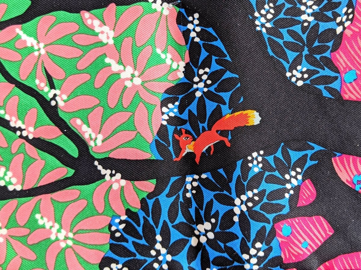 Hermes 2017 Fuchsia Green Pink DANS UN JARDIN ANGLAIS by Alice Shirley Gavroche Carre Scarf 45 CM - poupishop