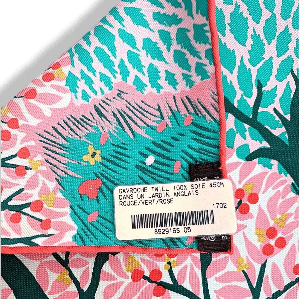 Hermes 2017 Red Green Pink DANS UN JARDIN ANGLAIS by Alice Shirley Gavroche Carre Scarf 45 CM, BNWT! - poupishop