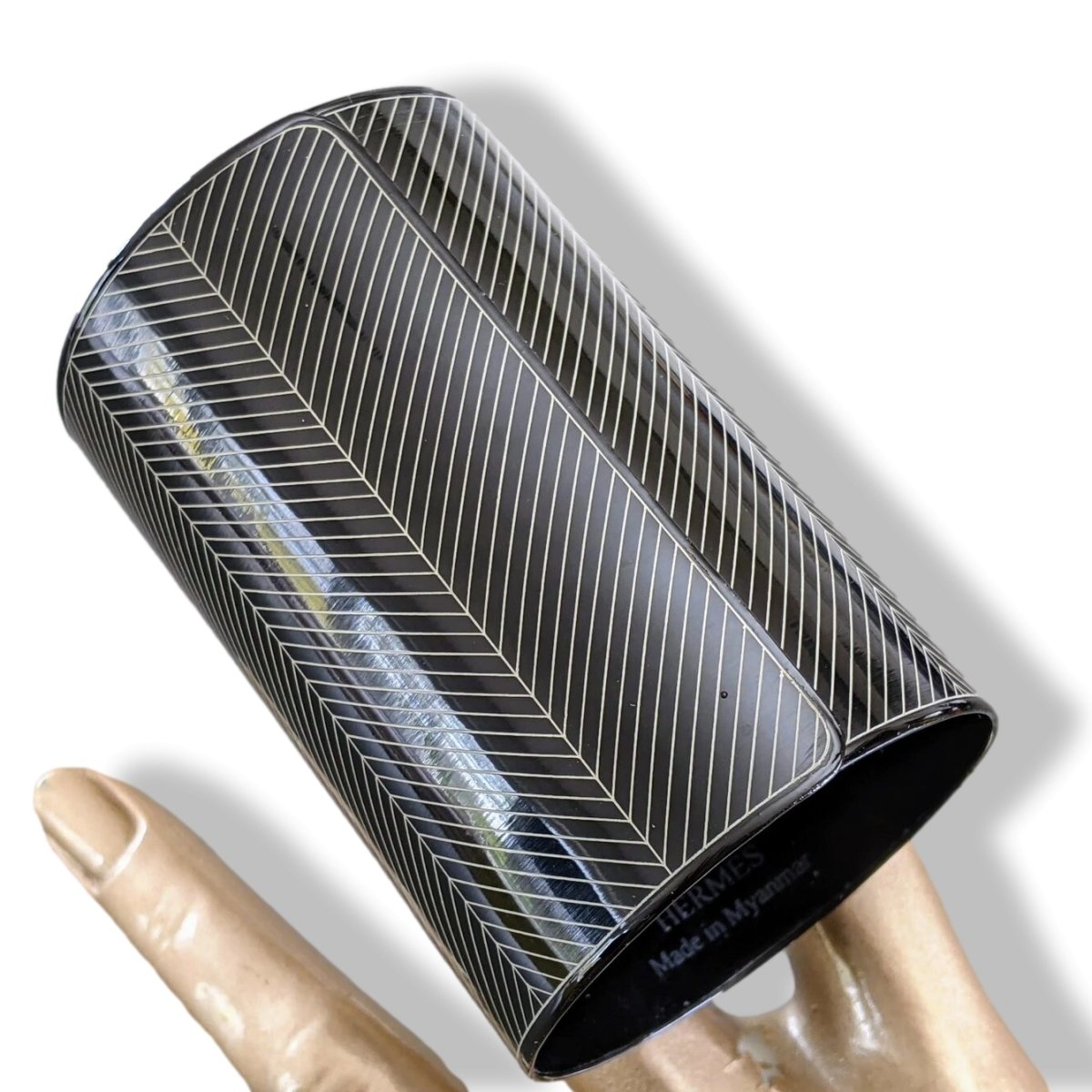 Hermes 2018 Black/Silver Resine Manchette CHEVRON Bracelet All Sizes, New and Incredible! - poupishop