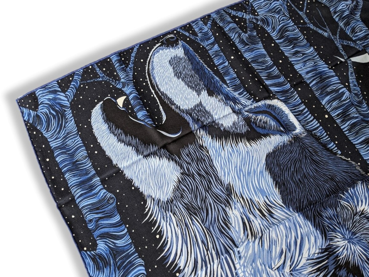 Hermes 2018 Bleu Marine/Azur/Ciel AWOOOOO by Alice Shirley 70% Cashmere/30% Silk Carre H 100 cm, BNWT! - poupishop