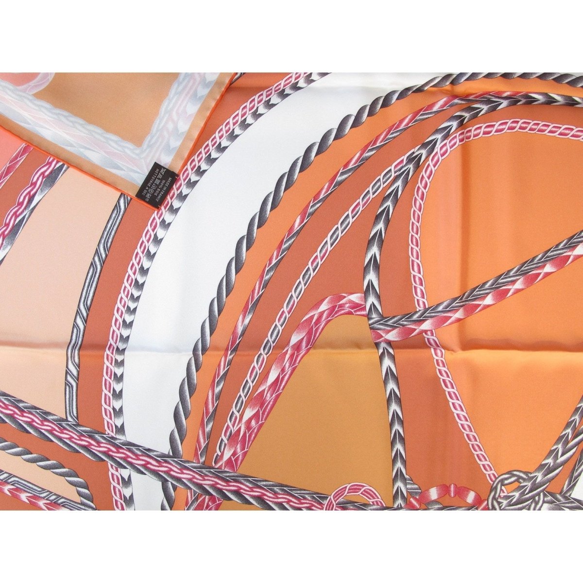 Hermes 2018 CW06 Peach Coral White Robe du Soir Twill 90cm, New! - poupishop