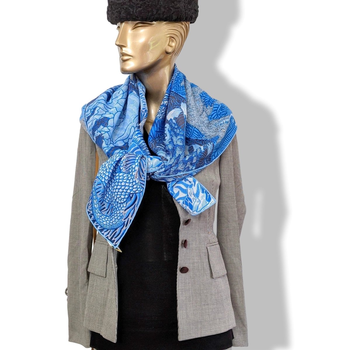Hermes 2018 cw13 Bleu Azur/Ciel/Gris SWEET DREAMS Monsters by Jan Bajtlik 70% Wool/30% Silk Carre H 100 cm, BNWTIB! - poupishop