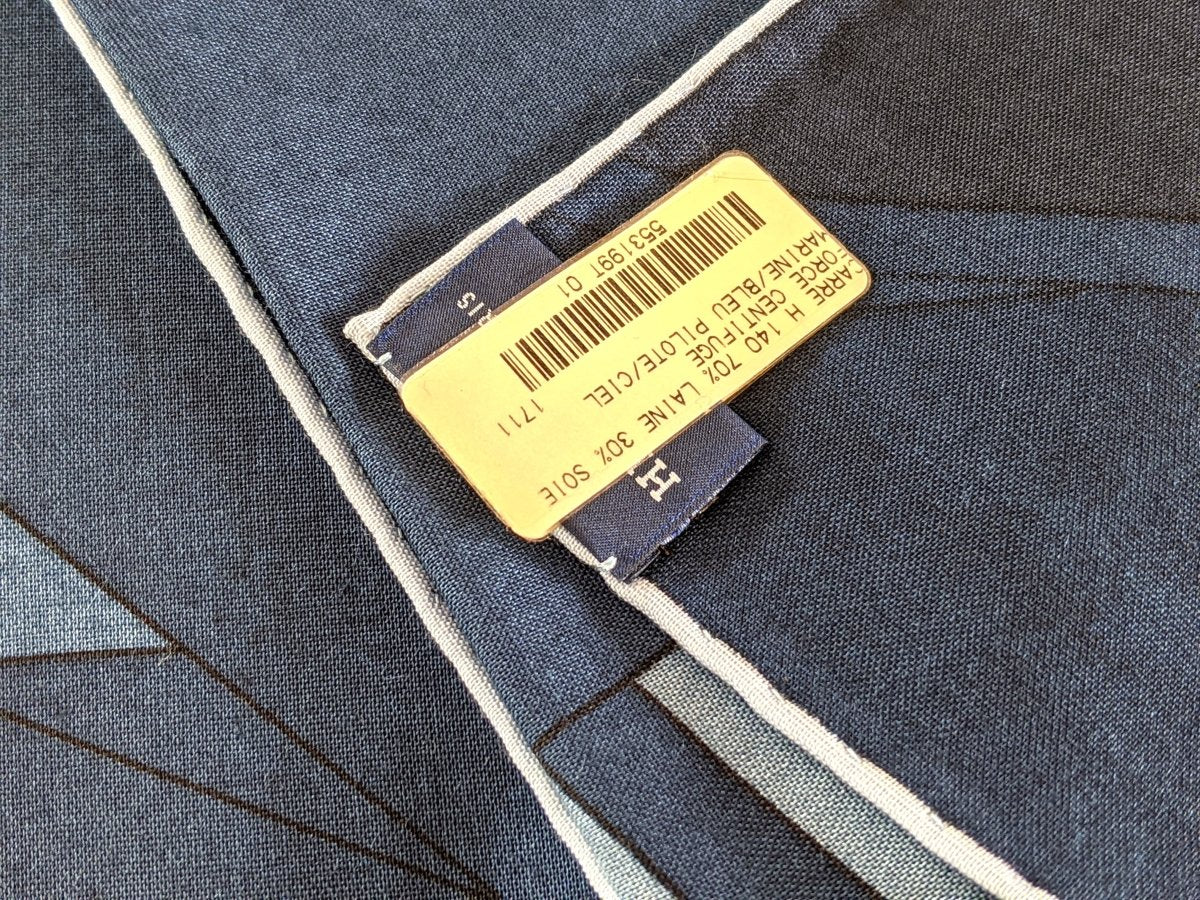 Hermes 2018 Navy/Pilot Blue/Sky FORCE CENTRIFUGE by Nigel Peake 70% Wool/30% Silk Shawl 140 cm, BNWT! - poupishop