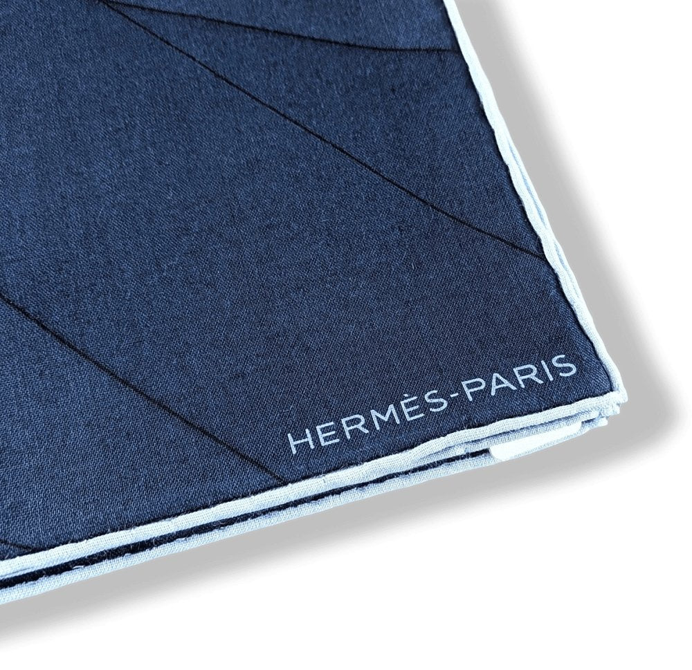Hermes 2018 Navy/Pilot Blue/Sky FORCE CENTRIFUGE by Nigel Peake 70% Wool/30% Silk Shawl 140 cm, BNWT! - poupishop