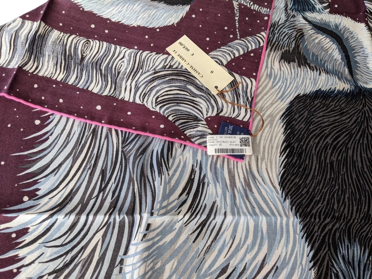 Hermes 2018 Plum/Grey/Ice Blue AWOOOOO by Alice Shirley 70% Cashmere/30% Silk Carre H 100 cm, BNWT!