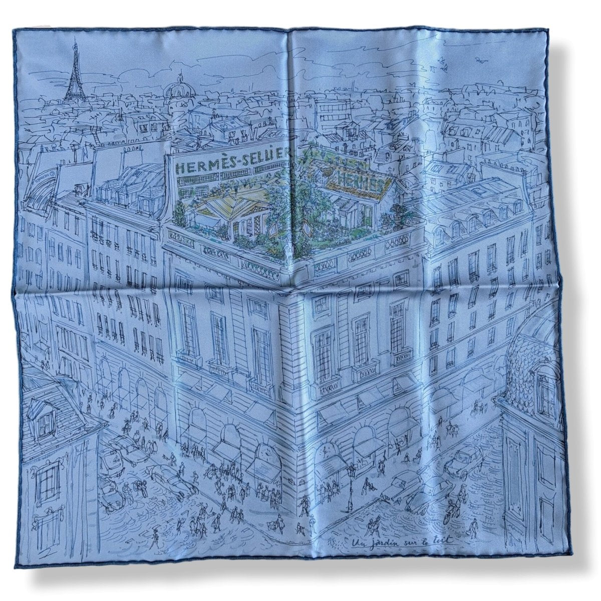 Hermes 2019 Bleu Azur/Bleu Jeans UN JARDIN SUR LE TOIT Gavroche Twill Carre 45 CM, BNWTIB!