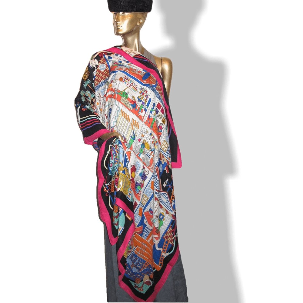 Hermes La Maison des Carres Cashmere Shawl 140