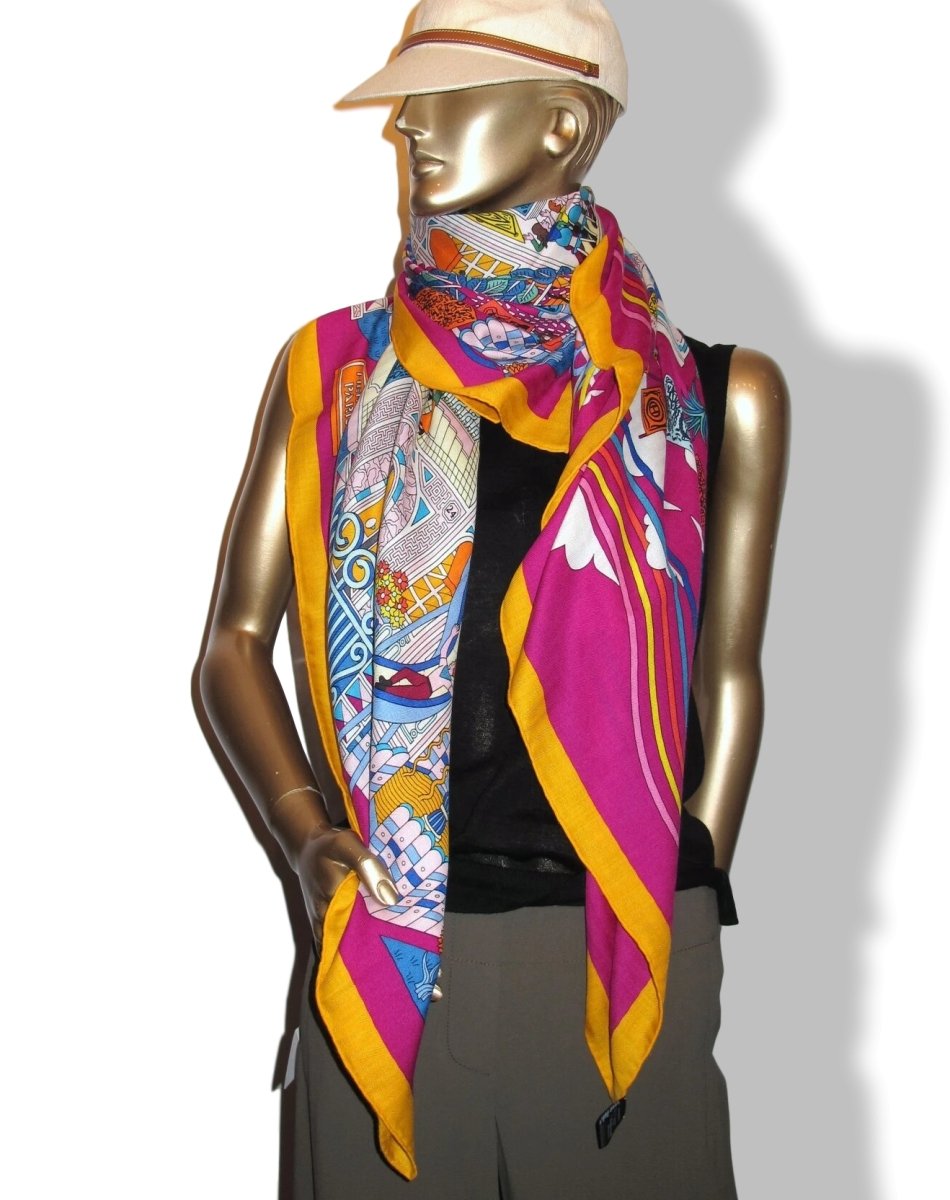 Hermes 2019 Orange Fuschia La Maison des Carres Cashmere Shawl 140, New!