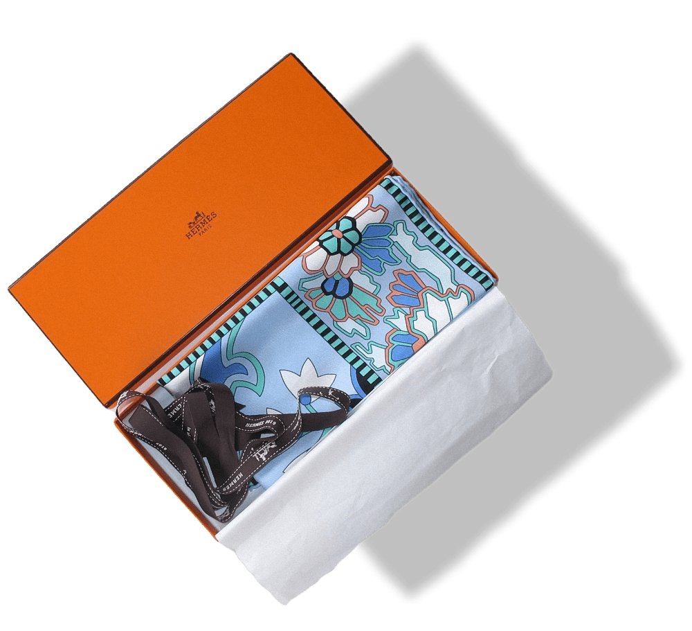Hermes Paisley from Paisley Twill Gavroche Scarf 45 cm