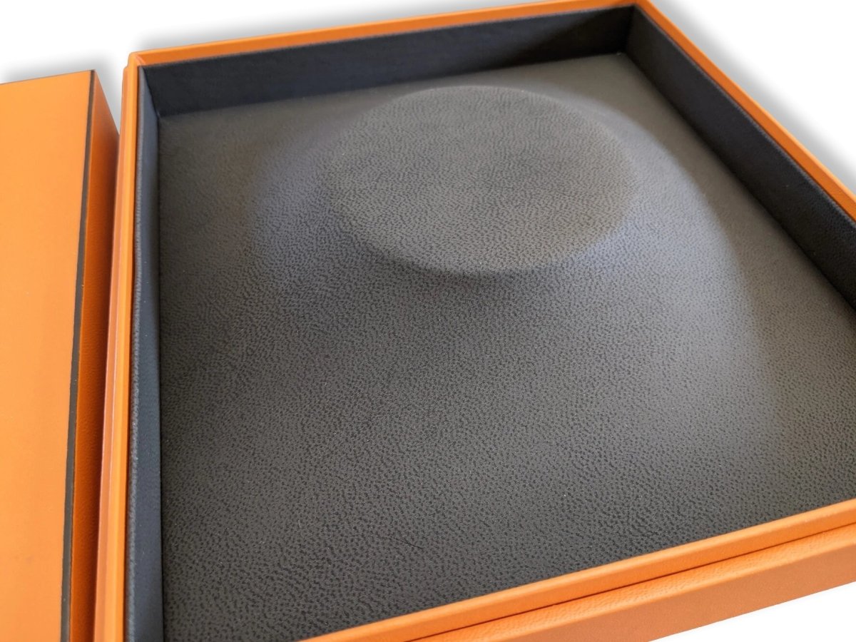 Hermes B04 Luxurious Necklace Empty Box, New!