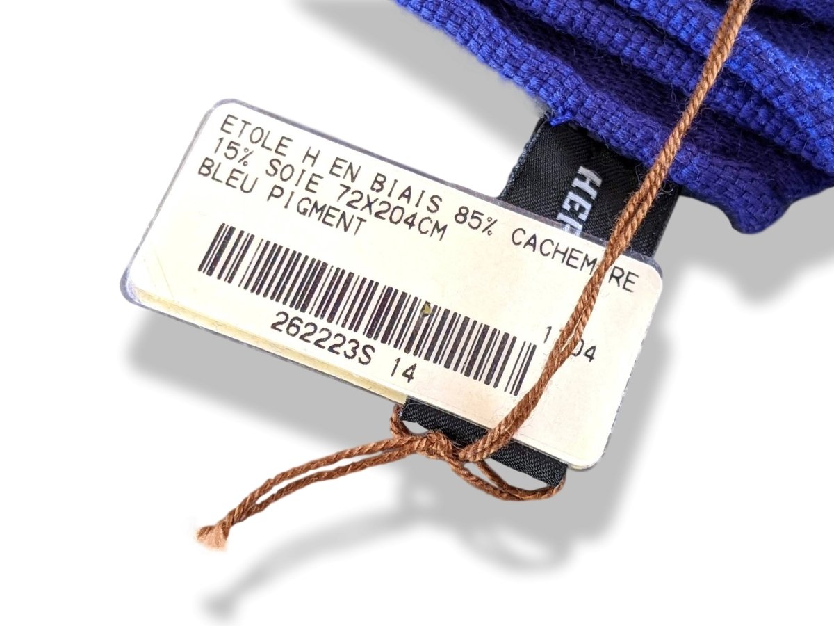 Hermes Bleu Pigment Fringed Etole H EN BIAIS 85% Cashmere 72 x 204 cm, BNWT!