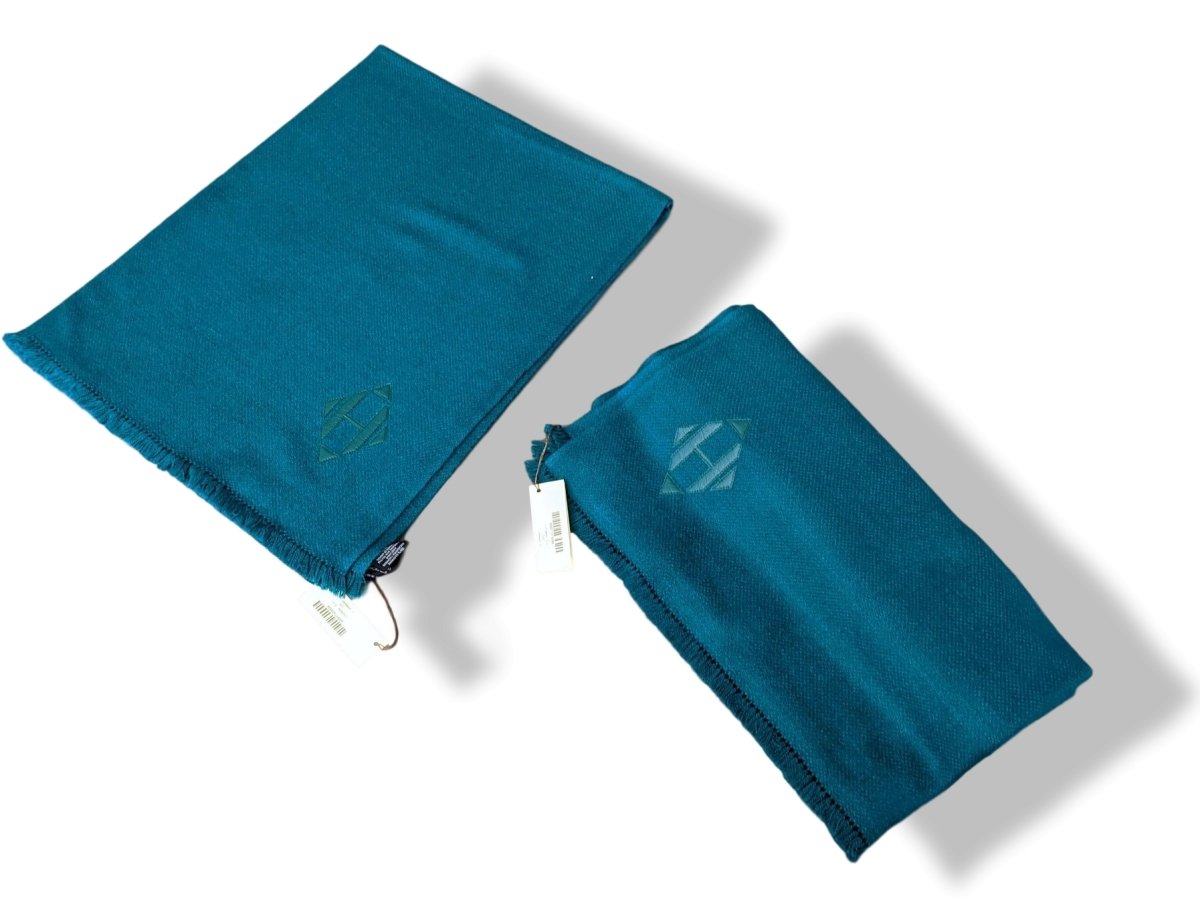 Hermes Vert Emeraude Fringed 100% Cashmere ETOLE CRAFT Muffler Hand Woven in Nepal 70 x 200 cm, BNWT!