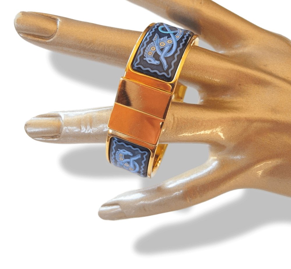 Hermes Blue Enamel/Gold Horses Clic Clac Bangle Bracelet Sz S, Box! - poupishop