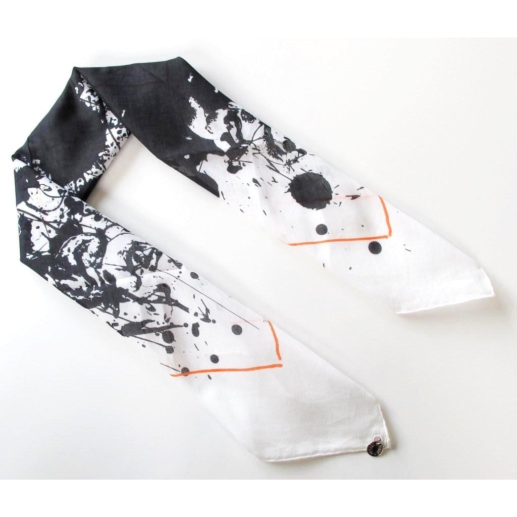 ermes B/W Cheval Surprise Charm Cotton scarf 70cm rare in Box!