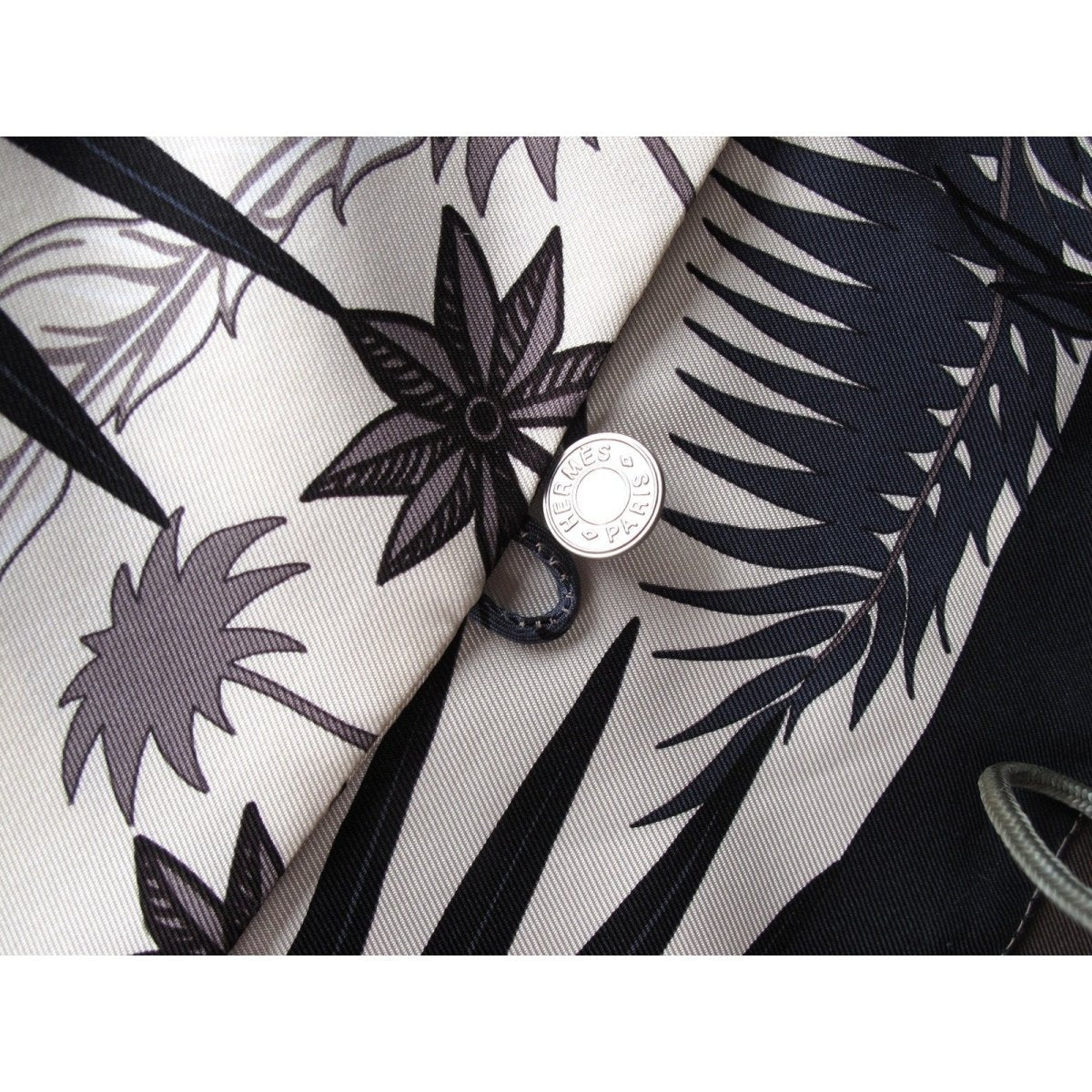 Hermes cw11 Petit H Mythiques Phoenix Twill Silk Shopping Bag - poupishop