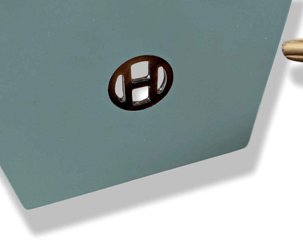 Hermes Dark Eucalyptus Celadon Lacquer & Horn BOX WITH COVER 13 x 13 x 5 cm, BNIB! - poupishop