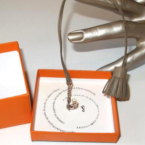 Hermes Etoupe Marque-Page Pompon Carmencita Tiny Bag Charm, NIB! - poupishop