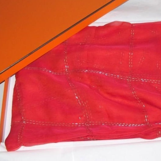 Hermes Exceptional Embroidered Fuchsia Bolduc Changeante Mousseline Poncho Midnight, NIB! - poupishop