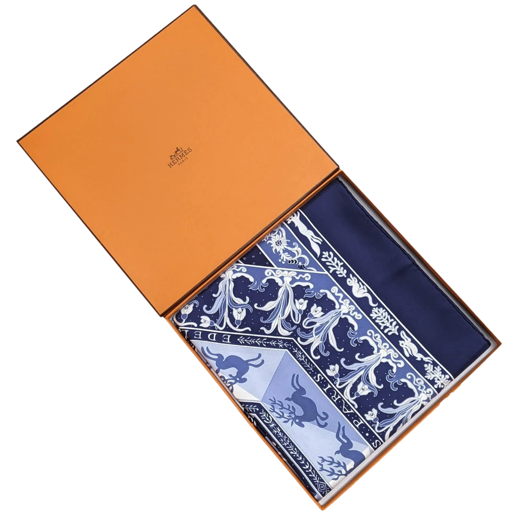 Hermes 2007 Marine/Blanc "Fleurs d'Hiver" by Sandra Laroche Twill 90cm