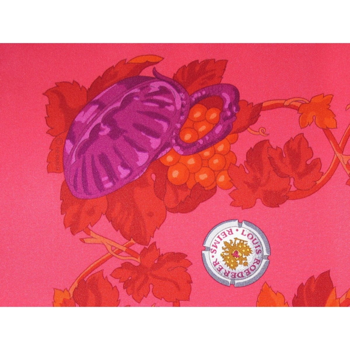 Hermes for Louis Roederer Champagne Fuchsia Vendanges Exclusive Limited Twill scarf, NIB, Rare! - poupishop