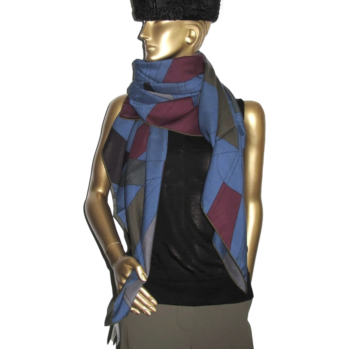 Hermes 2018 Pilot Blue/Wine/Kaki H FORCE CENTRIFUGE by Nigel Peake 70% Wool/30% Silk Shawl 140