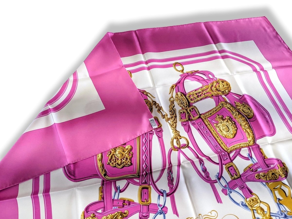 Hermes Fuchsia/Blanc Special Issue Anniversary 60th Ratti - Brides de Gala Twill 90cm, New! - poupishop