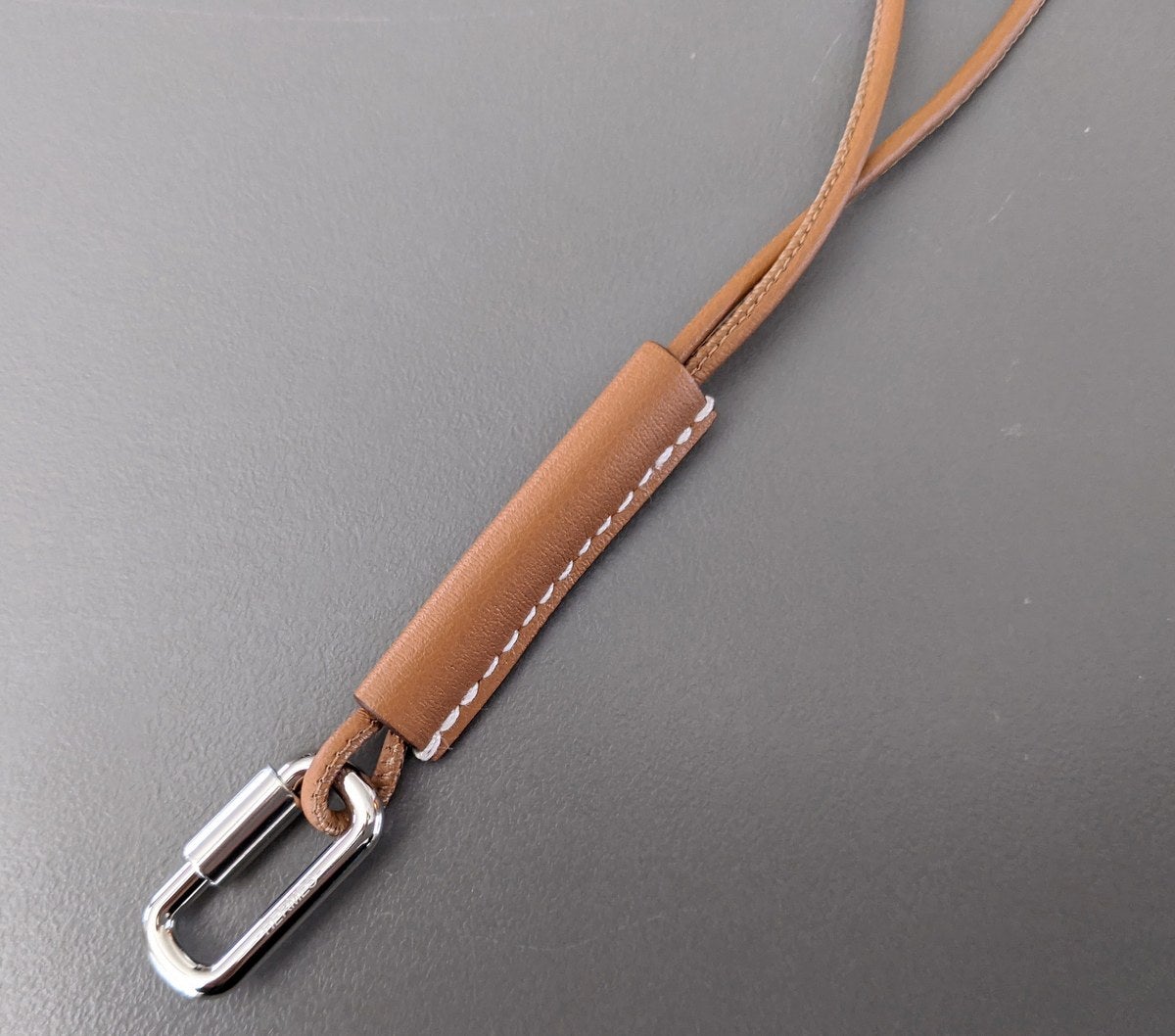 Hermes Gold Swift Leather/Palladium PENDANT CURIOSITE NECKLACE, BNIB! - poupishop