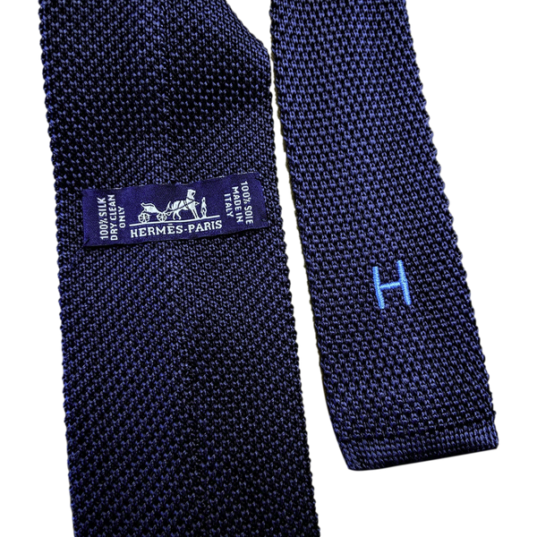 Hermes Marine/Azur "Harnais de Cabriolet" by Cyrille Diatkine Tricot de Soie Embroidered Tie 6 cm