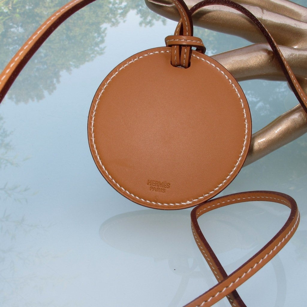 Hermes In The Pocket Barenia Mirror Pendant Sautoir, NIB! - poupishop