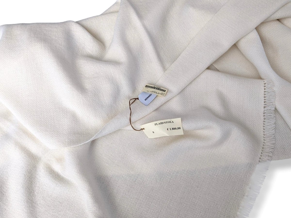 Hermes Ivoire Fringed 100% Cashmere ETOLE CRAFT Muffler Hand Woven in Nepal 77 x 230 cm, BNWT! - poupishop